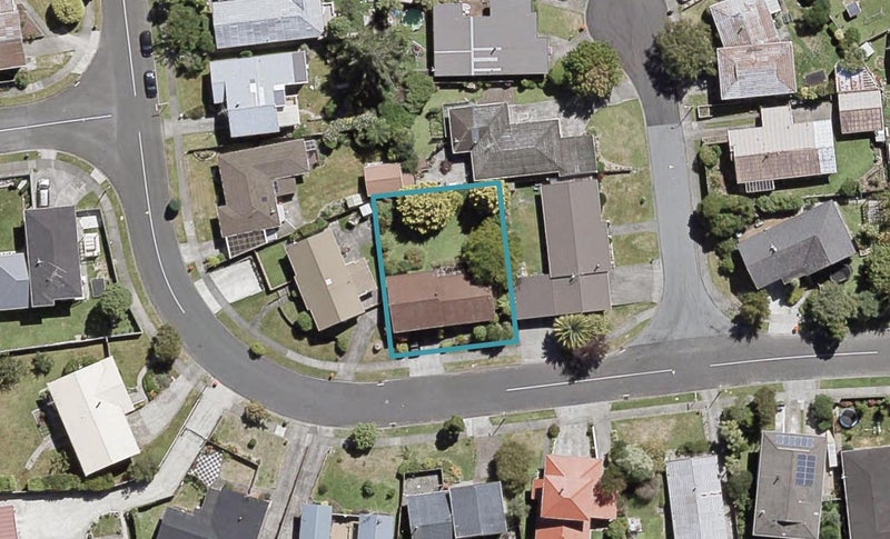 15 Brightwater Crescent, Totara Park, Upper Hutt - Carousel 1