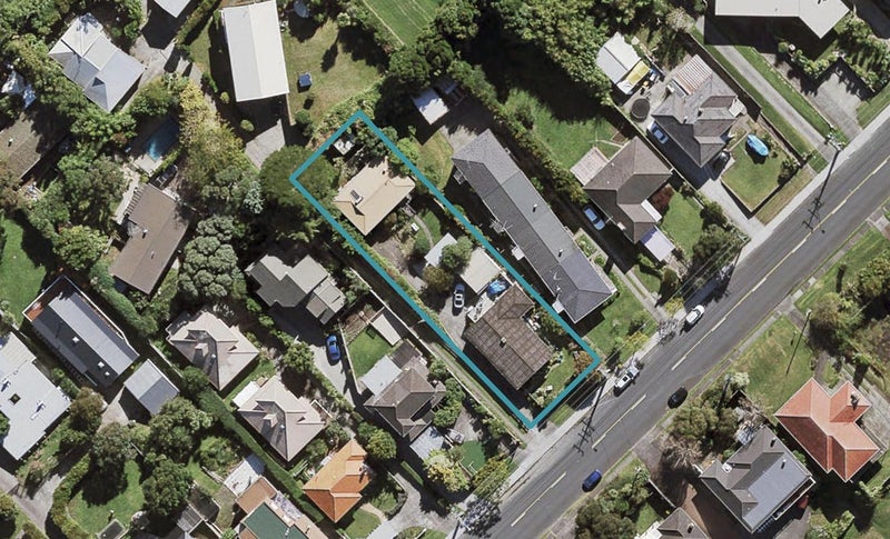 1/111 Ocean View Road, Hillcrest, Auckland - Carousel 1