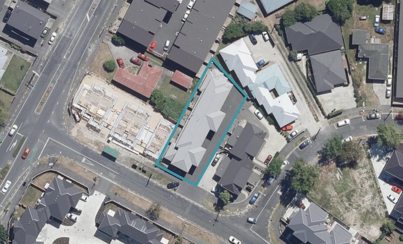 4/52 Helena Road, Hillcrest, Hamilton - Carousel 1