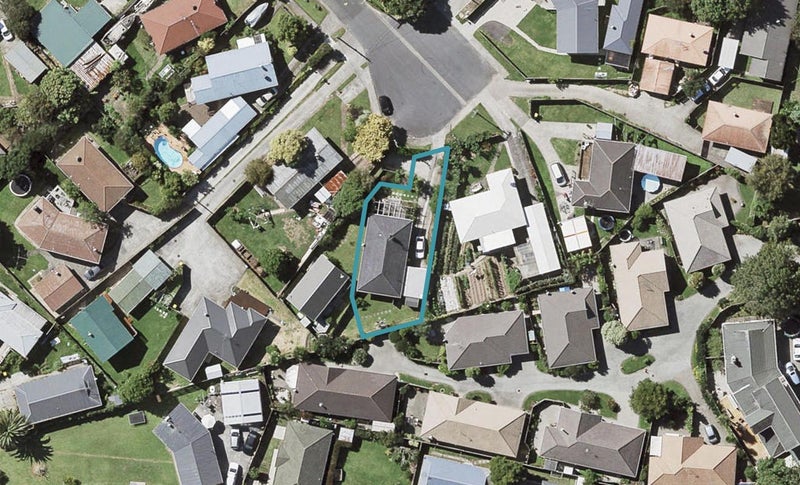 15 Dolphin Street, Pakuranga, Auckland - Carousel 1
