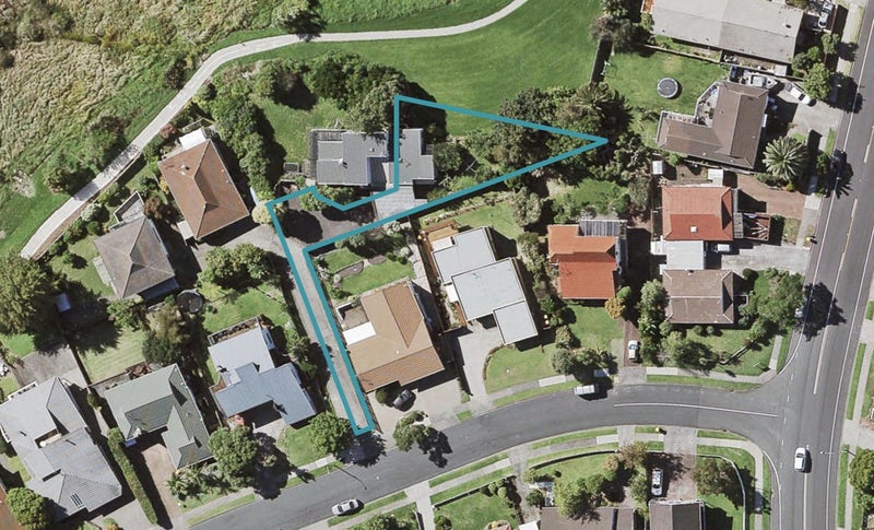54C Galloway Crescent, Farm Cove, Auckland - Carousel 1