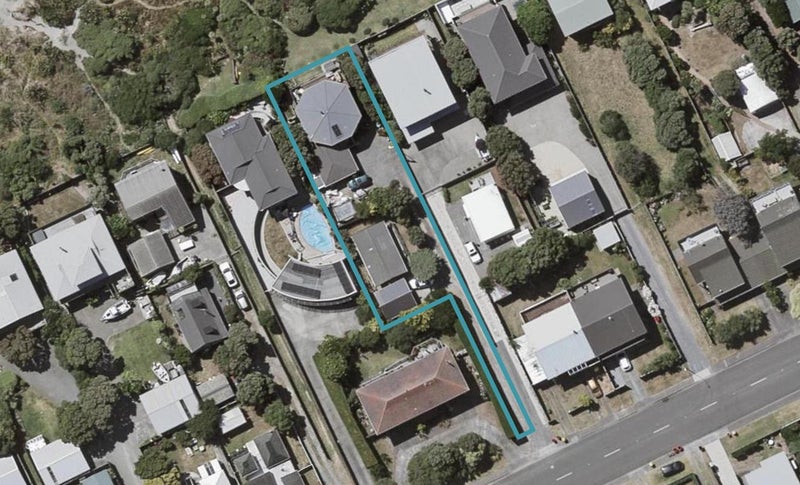 231 Manly Street, Paraparaumu Beach, Paraparaumu - Carousel 1