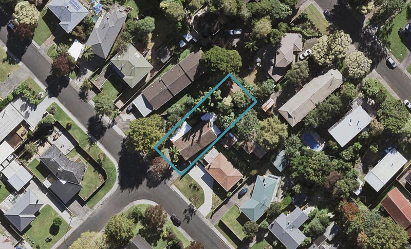 29A Lynden Avenue, Hillcrest, Auckland - Carousel 1