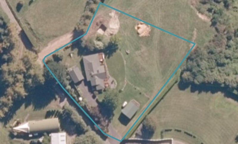 385 Gillespie Place, Taupo - Carousel 1