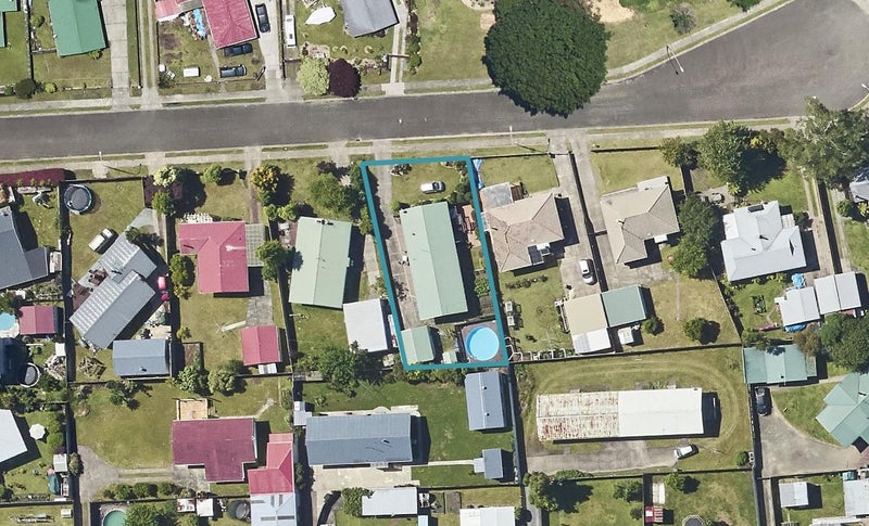 8 Kirk Crescent, Kawerau, Kawerau - Carousel 1