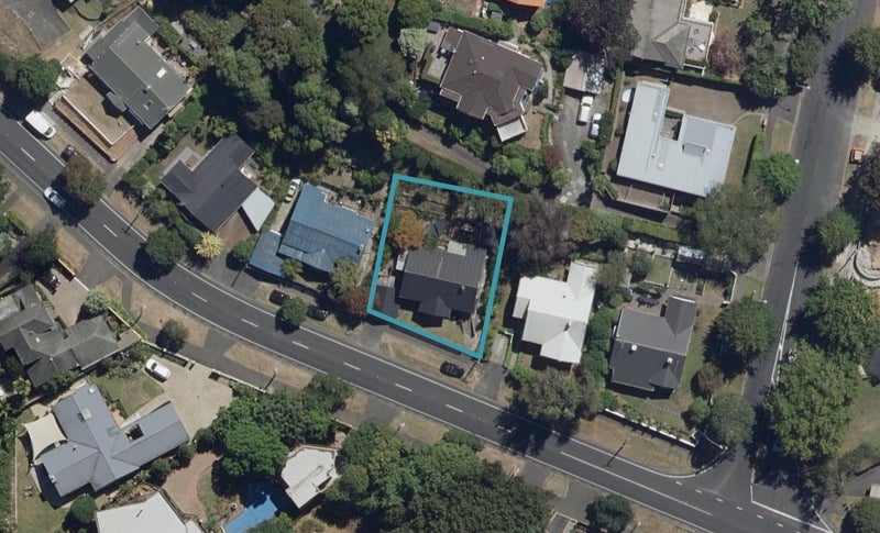 344 River Road, Claudelands, Hamilton - Carousel 1