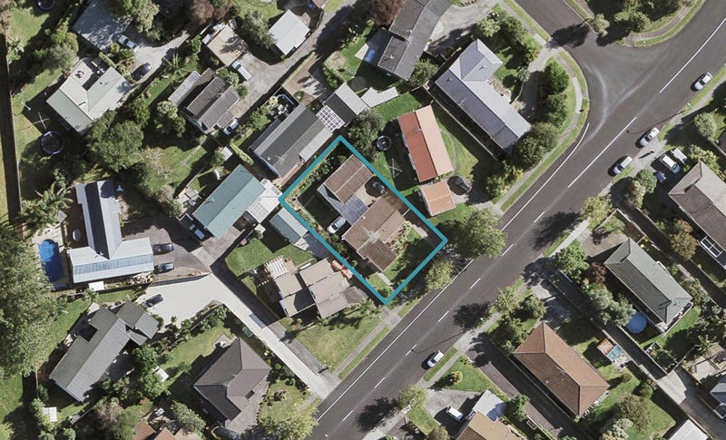 21 Carnoustie Drive, Wattle Downs, Auckland - Carousel 1