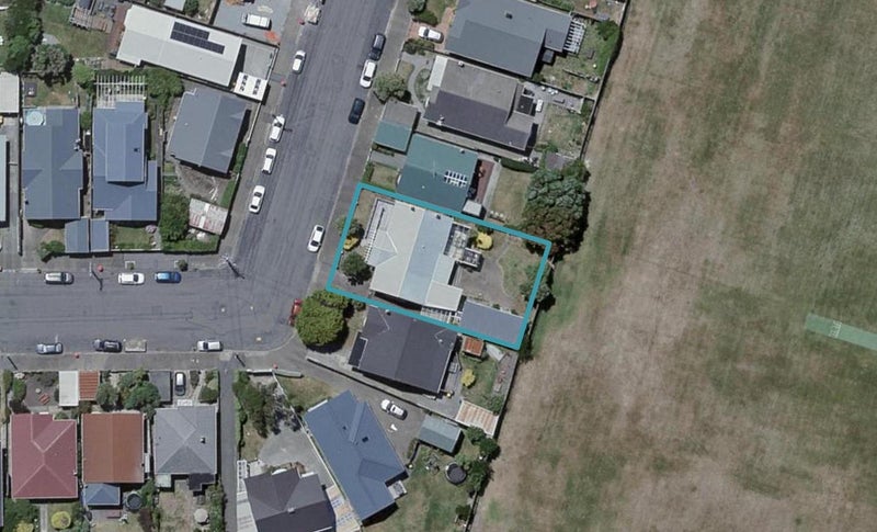 48 Puru Crescent, Lyall Bay, Wellington - Carousel 1