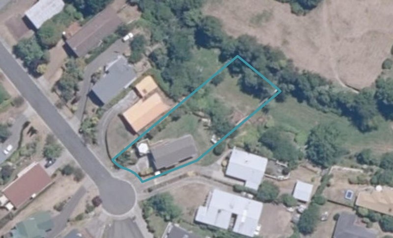 46 Tremaine Avenue, Two Mile Bay, Taupo - Carousel 1