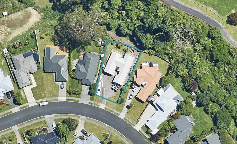 12 Caulfield Place, Pukehangi, Rotorua - Carousel 1