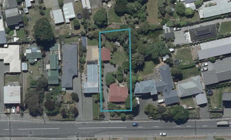 32 Beach Road, North New Brighton, Christchurch - Carousel 1