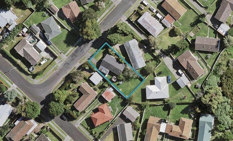 3 Verner Place, Conifer Grove, Takanini - Carousel 1