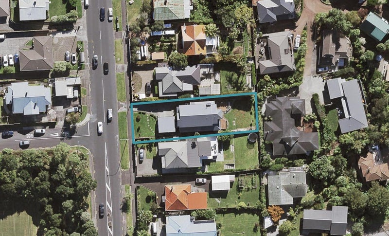 153 Birkenhead Avenue, Birkenhead, Auckland - Carousel 1