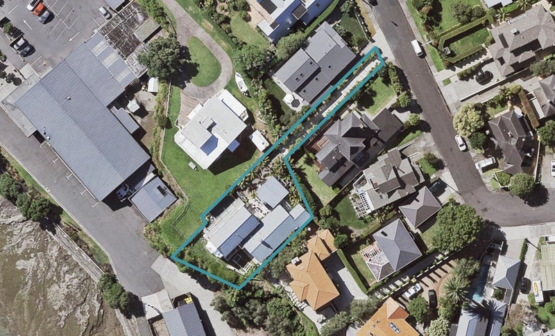 22A Jubilee Avenue, Devonport, Auckland - Carousel 1