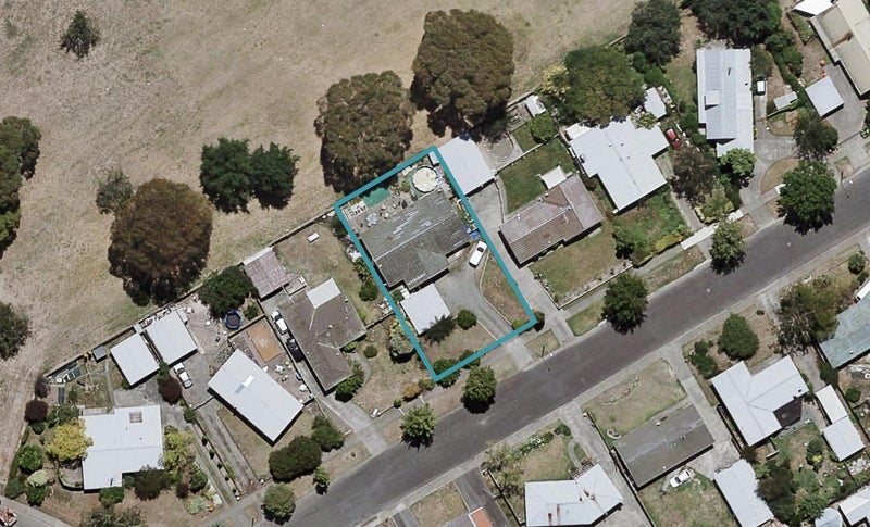 26 Amundsen Avenue, Flaxmere, Hastings - Carousel 1