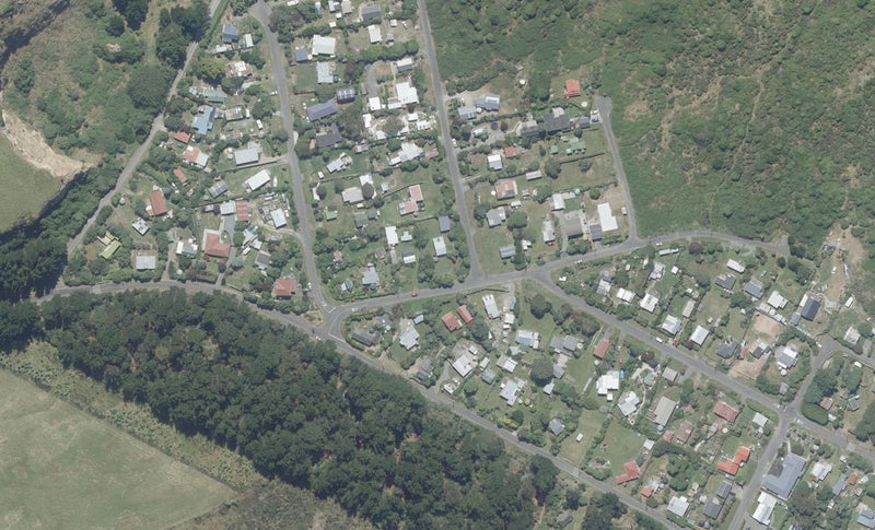 5 Poto Street, Aramoana, Port Chalmers - Carousel 1