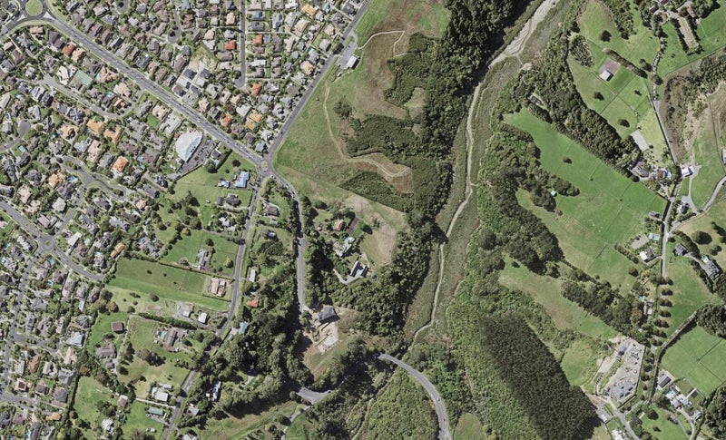 222 Whitford Road, Howick - Carousel 1