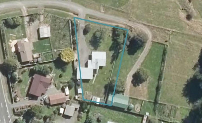 6 Trevelyan Street, Crofton, Marton - Carousel 1