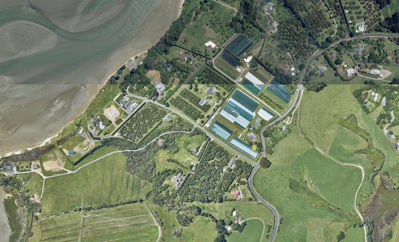 22 Pahoia Beach Road, Whakamarama, Tauranga - Carousel 1