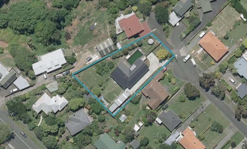 27 Taranaki Street, Saint Johns Hill, Whanganui - Carousel 1