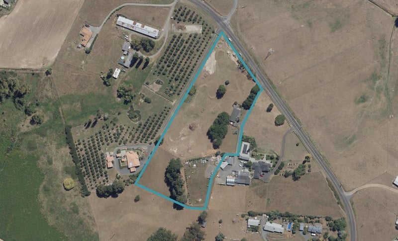 215 Horsham Downs Road, Rototuna North, Hamilton - Carousel 1