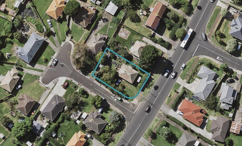 9 Bardia Road, Panmure, Auckland - Carousel 1