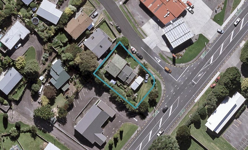62 Crownhill Street, Spotswood, New Plymouth - Carousel 1