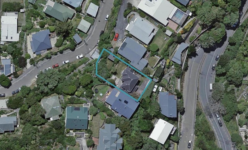 17A Sutherland Crescent, Melrose, Wellington - Carousel 1