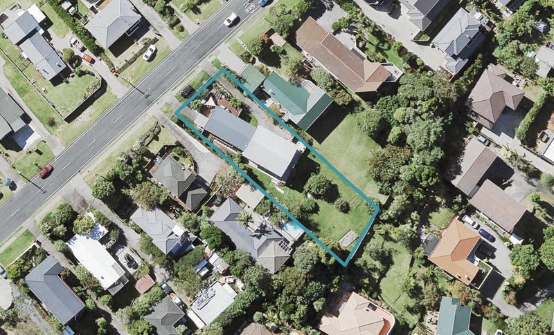 1/30 Arran Road, Browns Bay, Auckland - Carousel 1