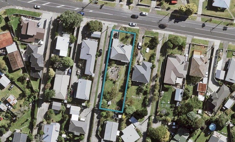 135 View Road, Sunnyvale, Auckland - Carousel 1