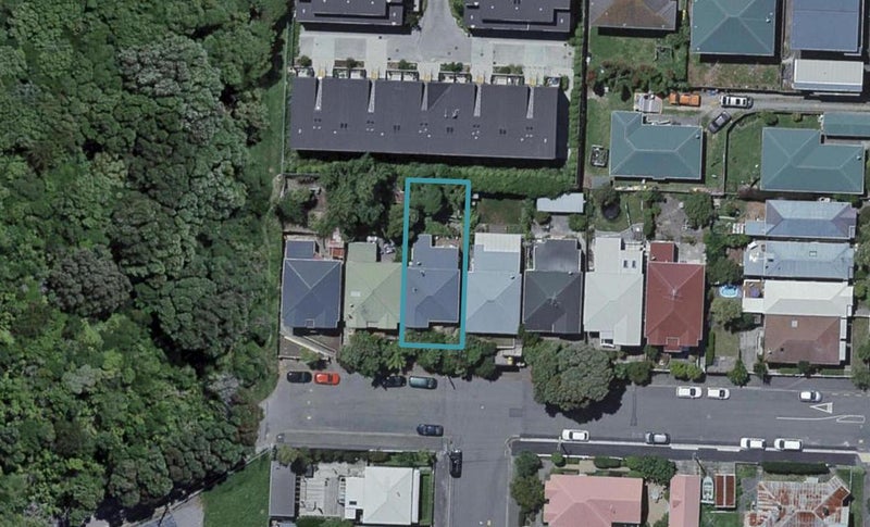 12 Morton Street, Berhampore, Wellington - Carousel 1