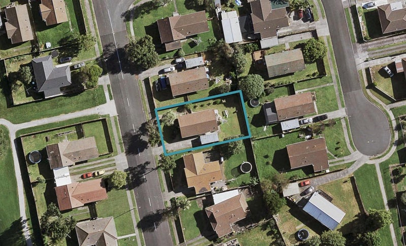 43 Inverell Avenue, Wiri, Auckland - Carousel 1