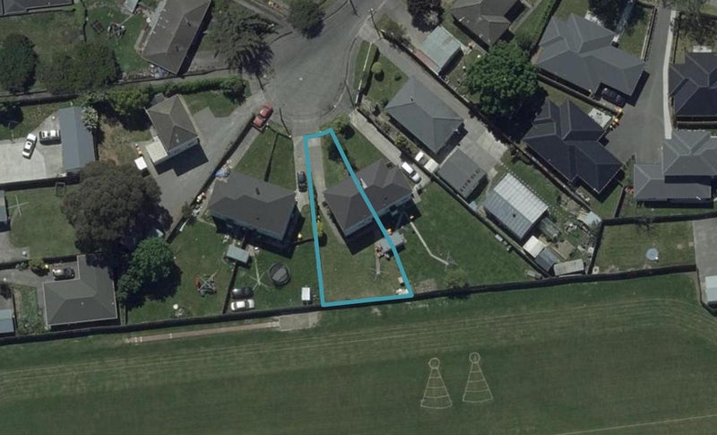 16 Tiora Place, Upper Riccarton, Christchurch - Carousel 1