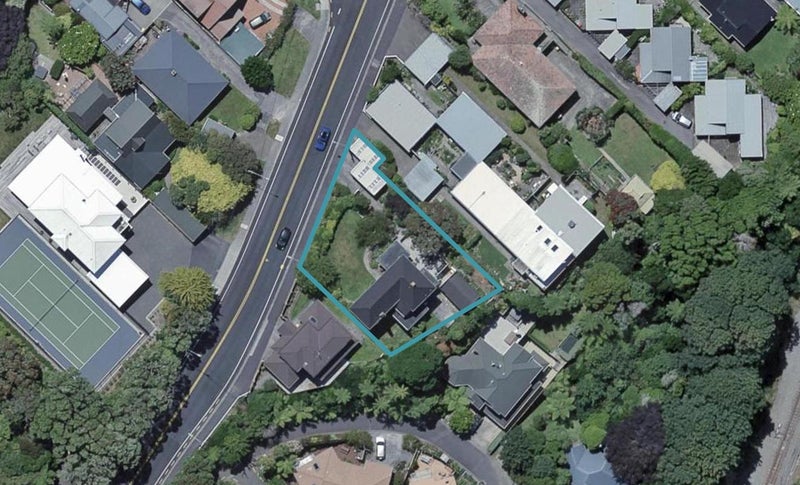 31 Box Hill, Khandallah, Wellington - Carousel 1