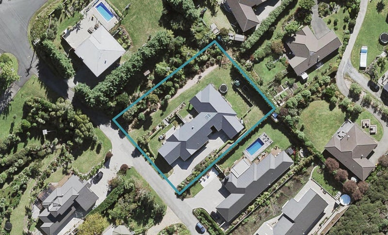 50 Isobel Road, Greenhithe, Auckland - Carousel 1