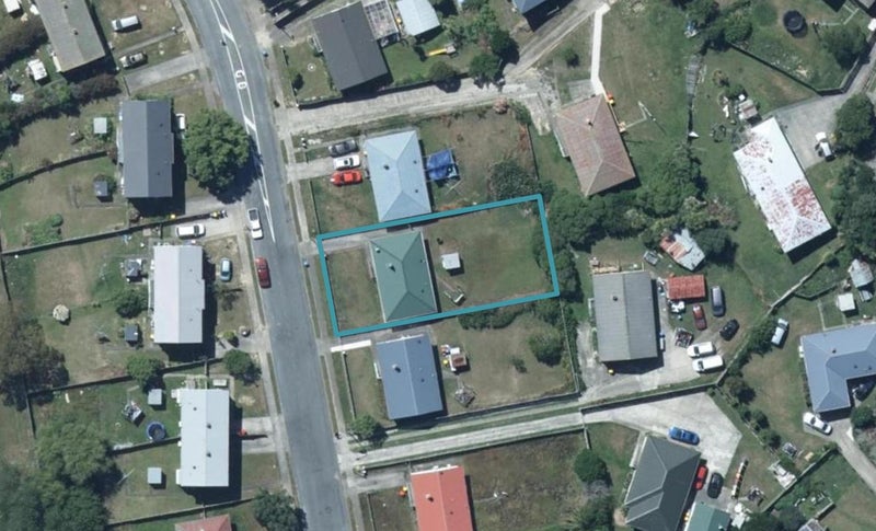37 Kalingo Street, Waitangirua, Porirua - Carousel 1