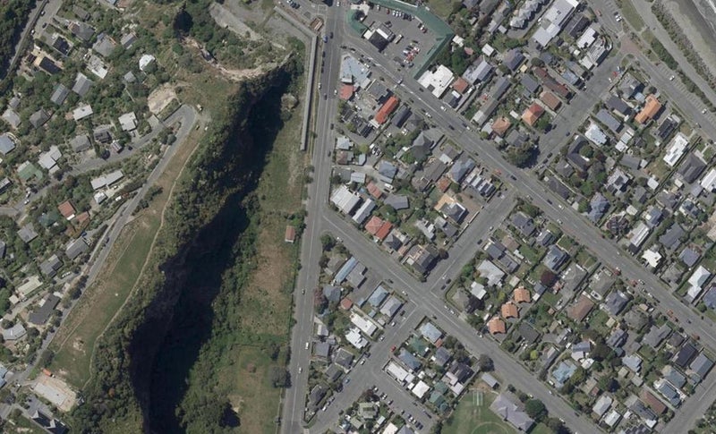8/1 Wiggins Street, Sumner, Christchurch - Carousel 1