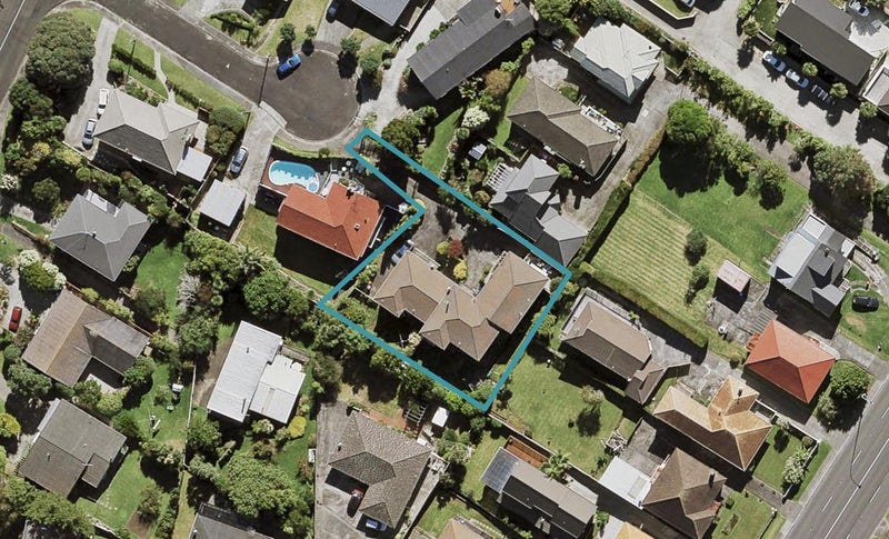 1/5 Goad Crescent, Hillsborough, Auckland - Carousel 1