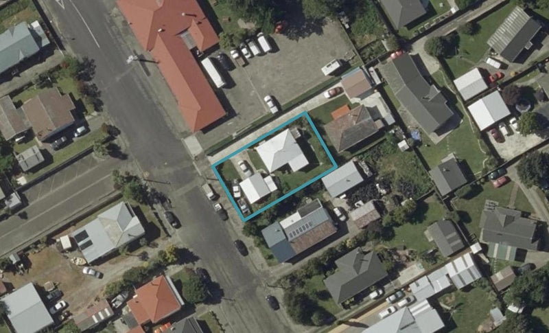1 Carey Street, Longburn, Palmerston North - Carousel 1