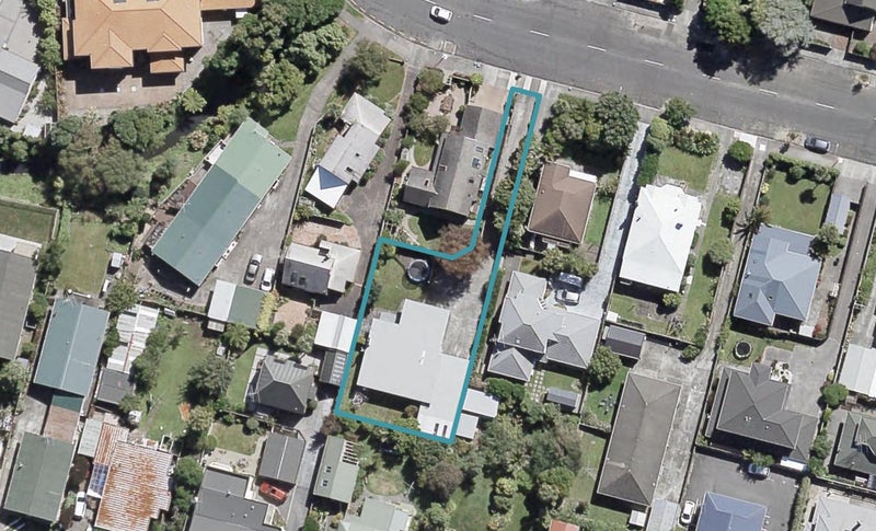 19A Wai-Iti Crescent, Woburn, Lower Hutt - Carousel 1
