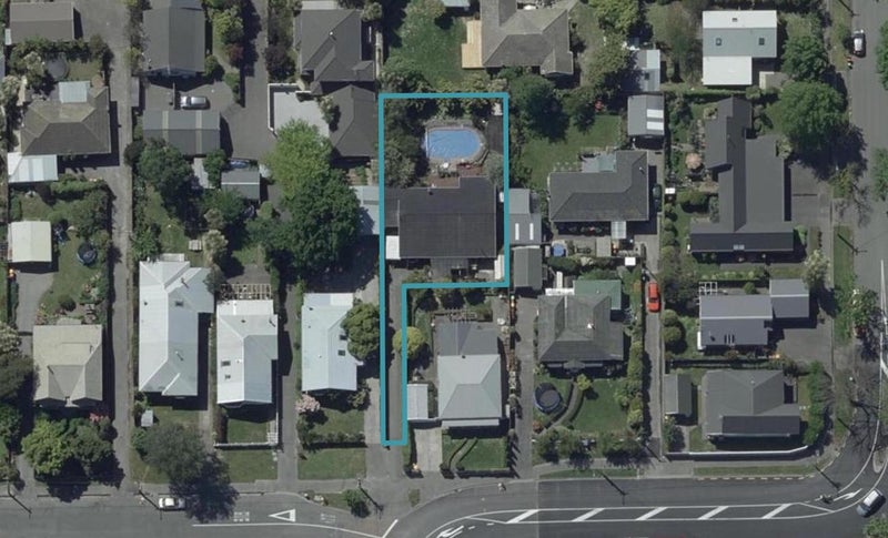 33A Sandwich Road, Beckenham, Christchurch - Carousel 1