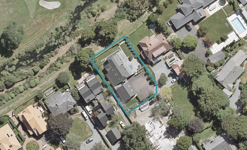 359 Fergusson Drive, Heretaunga, Upper Hutt - Carousel 1