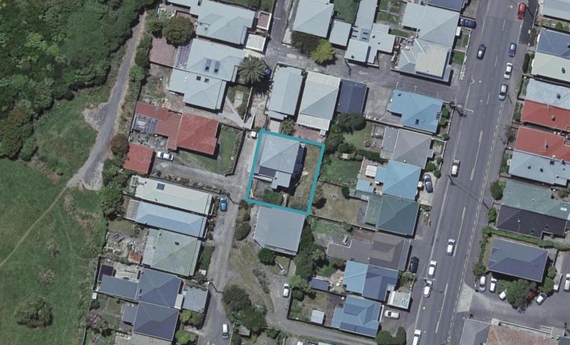 5 Boyd Terrace, Newtown, Wellington - Carousel 1