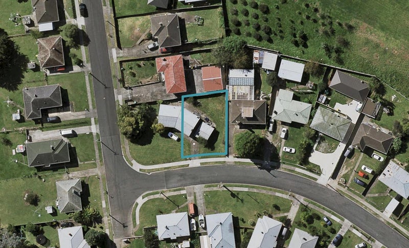 2 Kudu Road, Otara, Auckland - Carousel 1