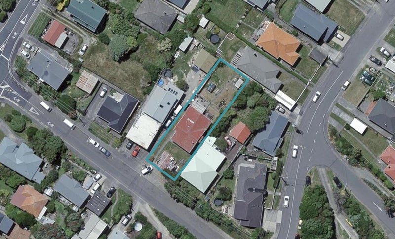 6 Haumia Street, Johnsonville, Wellington - Carousel 1