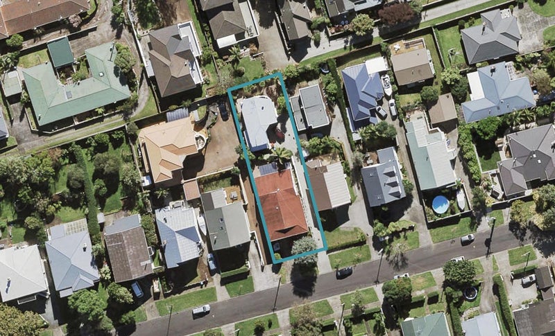 7A Highland Road, Mount Albert, Auckland - Carousel 1