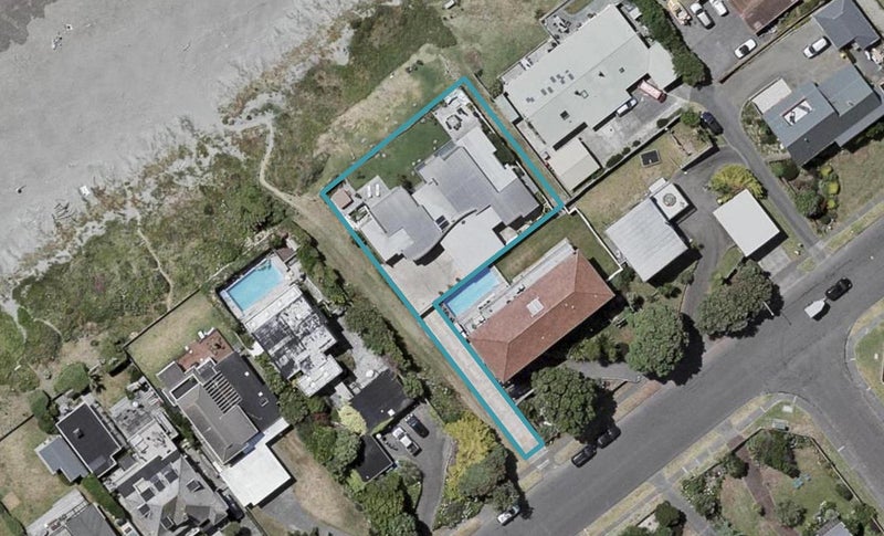 125 Tutere Street, Waikanae Beach, Waikanae - Carousel 1