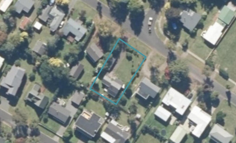 16 Ogilvie Road, Kinloch, Taupō - Carousel 1