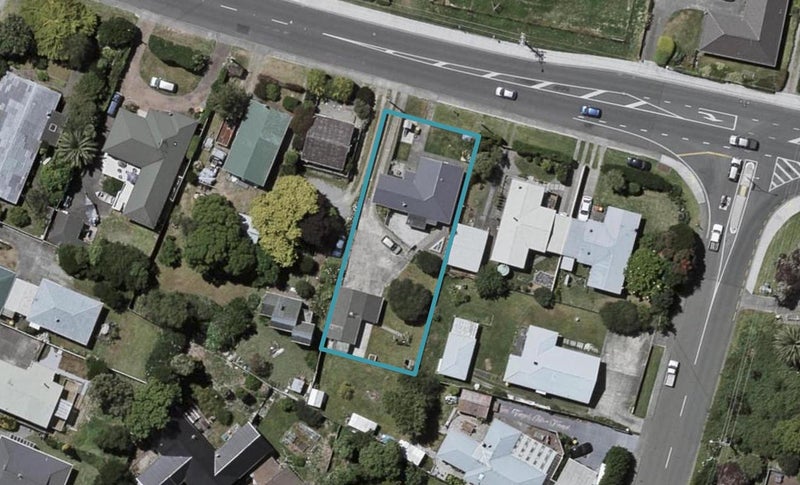 68 Raumati Road, Raumati Beach, Paraparaumu - Carousel 1
