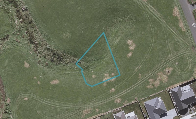 246 Parklands Avenue, Bell Block, New Plymouth - Carousel 1